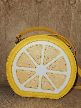Yellow Citrus Slice Crossbody Bag - Women’s Cute Fruit Design